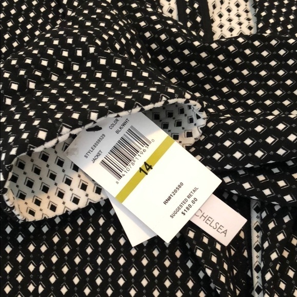 NWT Adorable black and white geometric blazer sz14 - Picture 3 of 3
